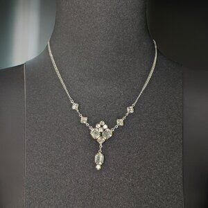 Givenchy Style Vintage Spring Clasp Silver W/ Clear Teardrop Rhinestone Y Neckla